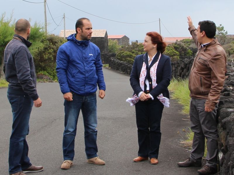 Executivo Municipal em visita a Santa Luzia