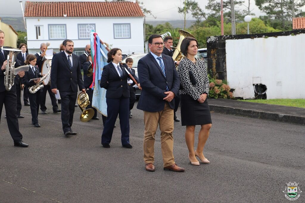 PROCISSÃO EM HONRA DA NOSSA SENHORA DO ROSÁRIO