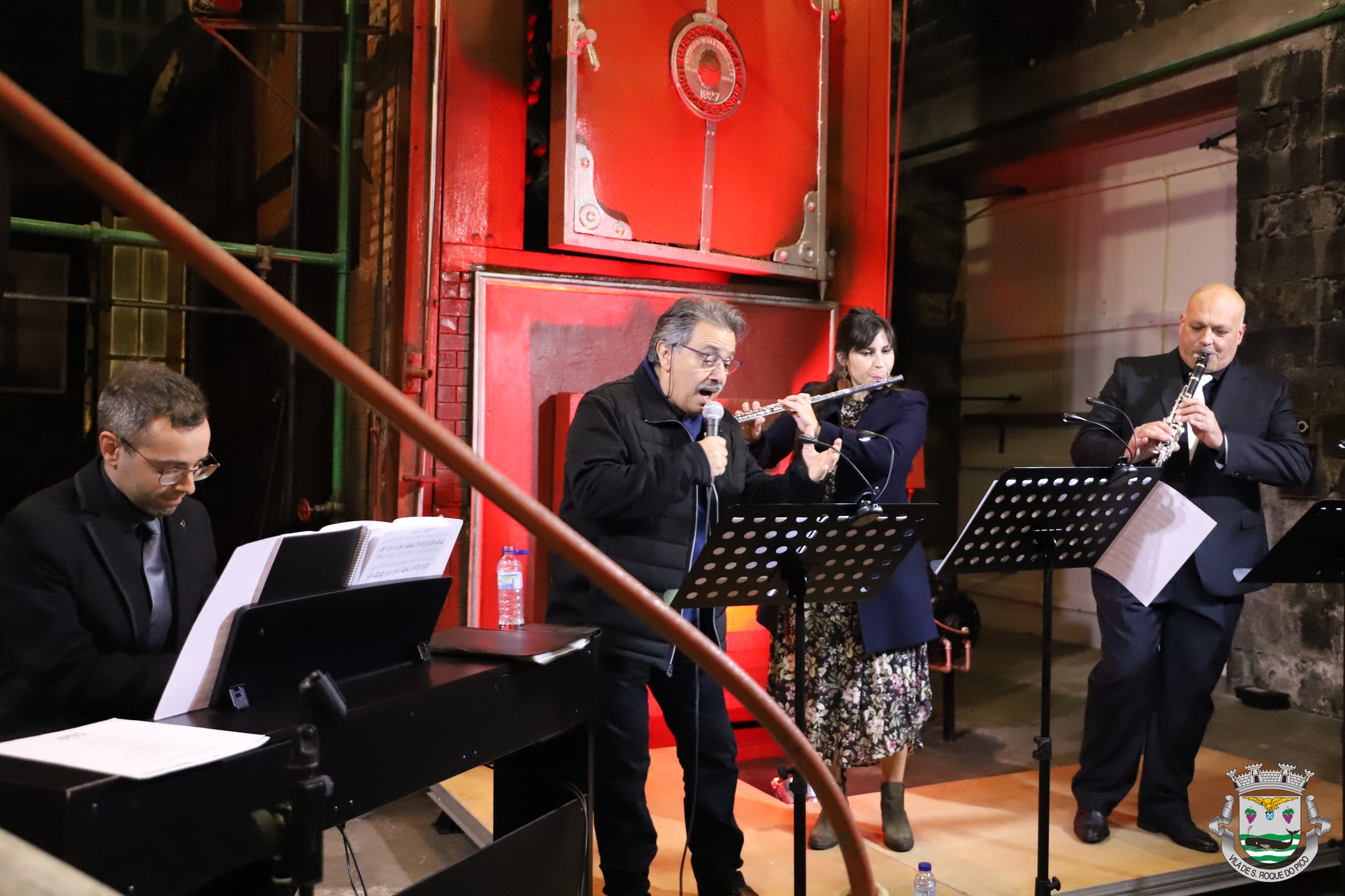 Presidente e Vice-Presidente do Município de São Roque do Pico marcam presença no concerto "Em Tom Lusitano"