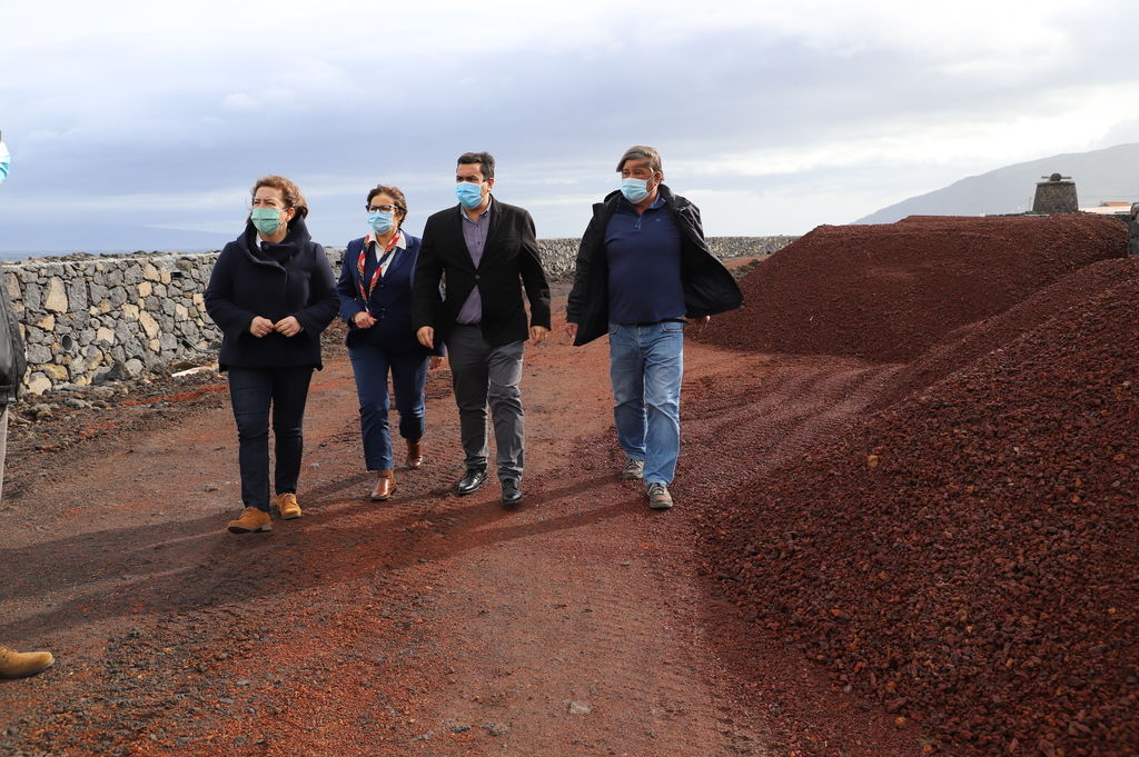 Presidente da Câmara de São Roque do Pico visitou obras da Avenida do Moinho