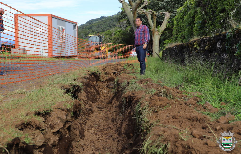 Ramal de Santo Amaro está a ser dotado com nova rede de abastecimento de água