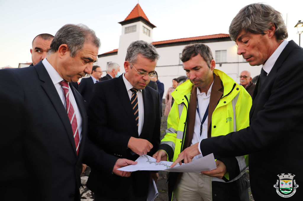 Governo garante projeto de proteção e ordenamento da orla costeira do Cais do Pico