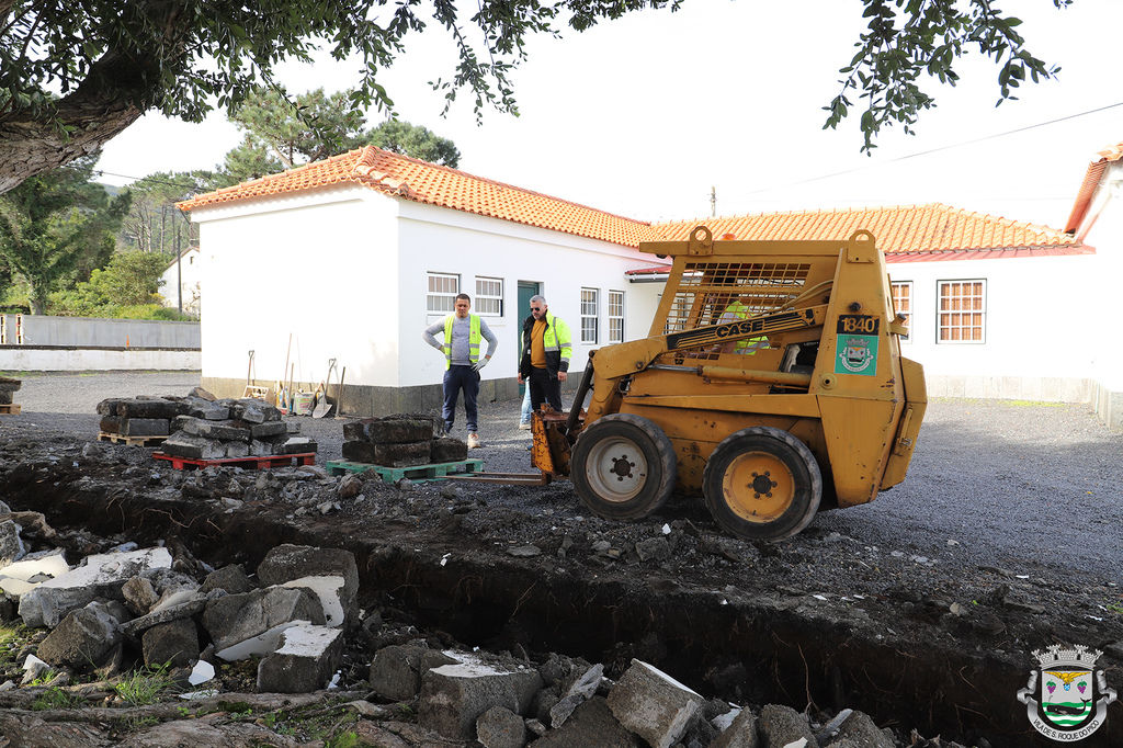 Requalificação do Espaço Urbano - Parque de Estacionamento (Junto ao cruzamento da Rua Doutor Tibério Ávila Brasil com a Rua Coronel Linhares de Lima)