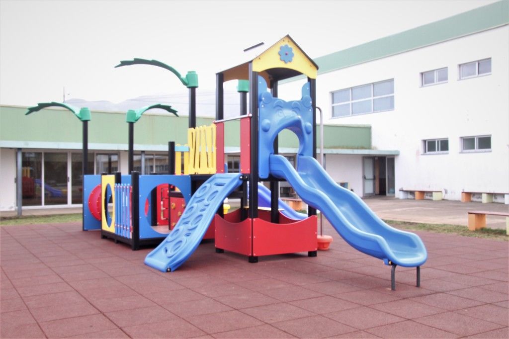 Orçamento Participativo Municipal beneficiou escola de São Roque com equipamento de recreio